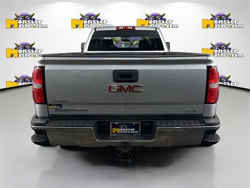 Used 2018 GMC Sierra 2500 SLE image 6
