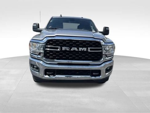 Used 2024 RAM 2500 Big Horn AWD/4WD image 2