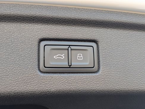 Used 2024 Audi A5 2.0T Premium w/ Convenience Package image 22