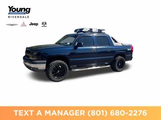 Used 2004 Chevrolet Avalanche Z71 w/ Preferred Equipment Group AWD/4WD 360° Tour