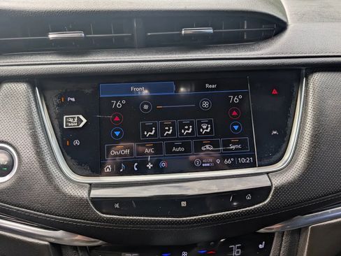 Used 2021 Cadillac XT6 Luxury w/ LPO, Floor Liner Package AWD/4WD image 37
