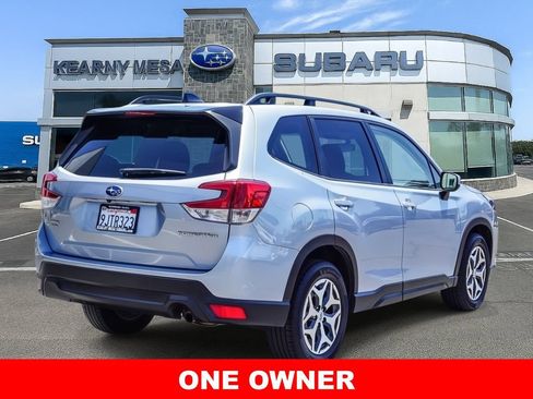 Used 2024 Subaru Forester Premium AWD/4WD image 6