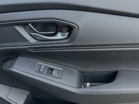 New 2025 Honda Accord SE image 18