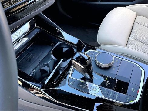 Used 2024 BMW X3 sDrive30i w/ Premium Package RWD image 15