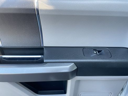 Used 2015 Ford F150 XLT w/ Equipment Group 301A Mid image 45