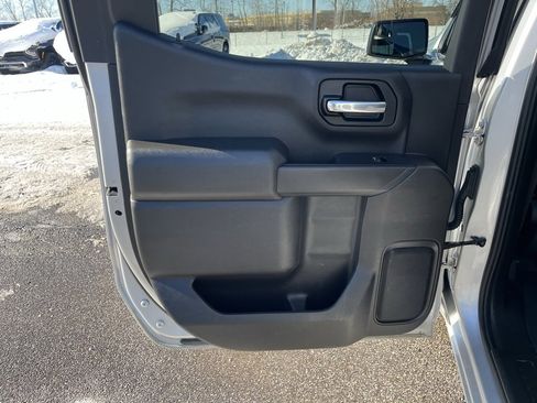 Used 2021 Chevrolet Silverado 1500 Custom w/ Safety Confidence Package image 23