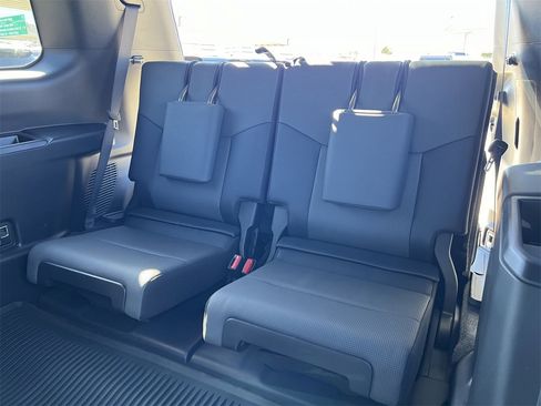 Used 2024 Lexus GX 550 image 31