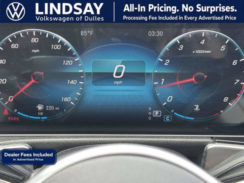 Used 2021 Mercedes-Benz GLB 250 4MATIC image 25