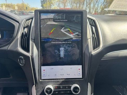 Used 2022 Ford Edge SEL AWD/4WD image 33