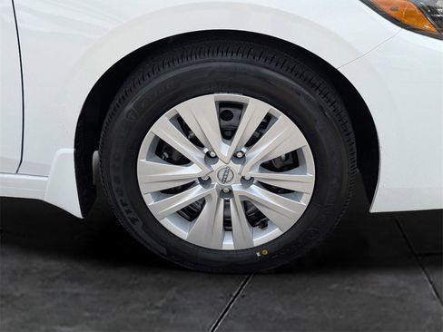 New 2025 Nissan Sentra S image 11