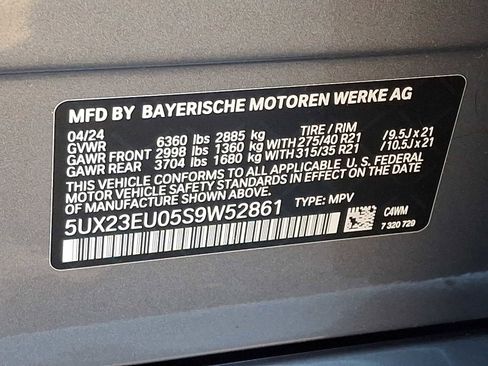 Certified 2025 BMW X5 xDrive40i w/ M Sport Package image 27