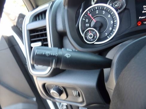 Used 2024 RAM 2500 Tradesman w/ Chrome Appearance Group image 26