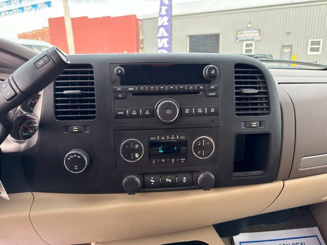 Used 2013 Chevrolet Silverado 1500 LT w/ All-Star Edition AWD/4WD image 26