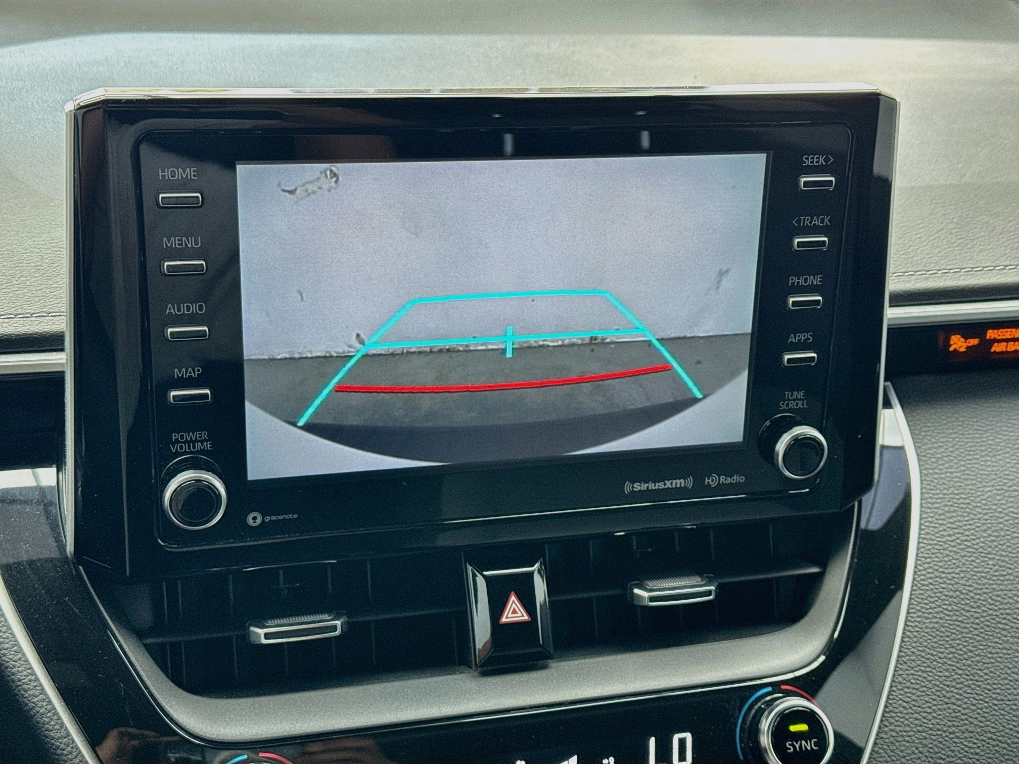 Used 2022 Toyota Corolla XSE FWD image 10