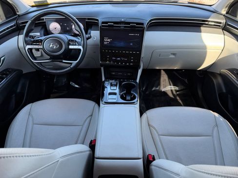 Certified 2024 Hyundai Tucson Limited image 12