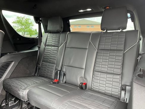 Used 2024 Cadillac Escalade Sport Platinum w/ LPO, ONYX Package AWD/4WD image 25