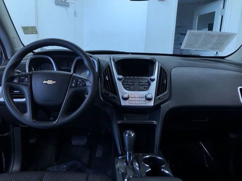 Used 2016 Chevrolet Equinox LS w/ LPO, Protection Package FWD image 17