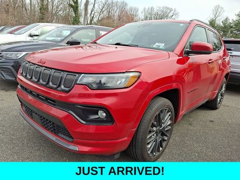 Used 2022 Jeep Compass Limited image 2