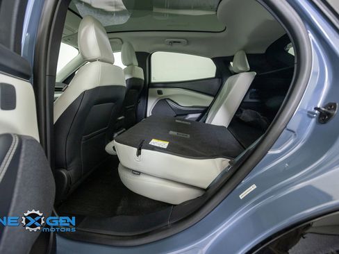 Used 2023 Ford Mustang Mach-E Premium AWD/4WD image 27