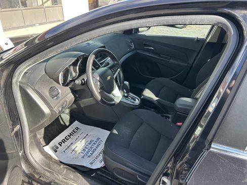 Used 2012 Chevrolet Cruze LT image 10