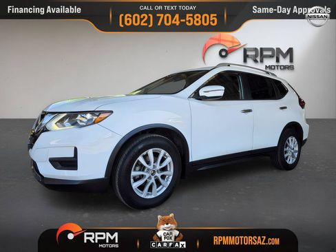 Used 2019 Nissan Rogue SV FWD image 3