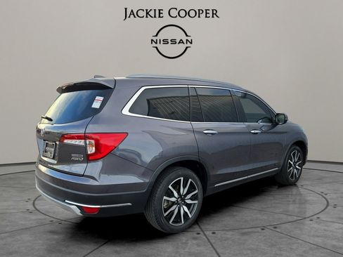 Used 2019 Honda Pilot Touring image 5