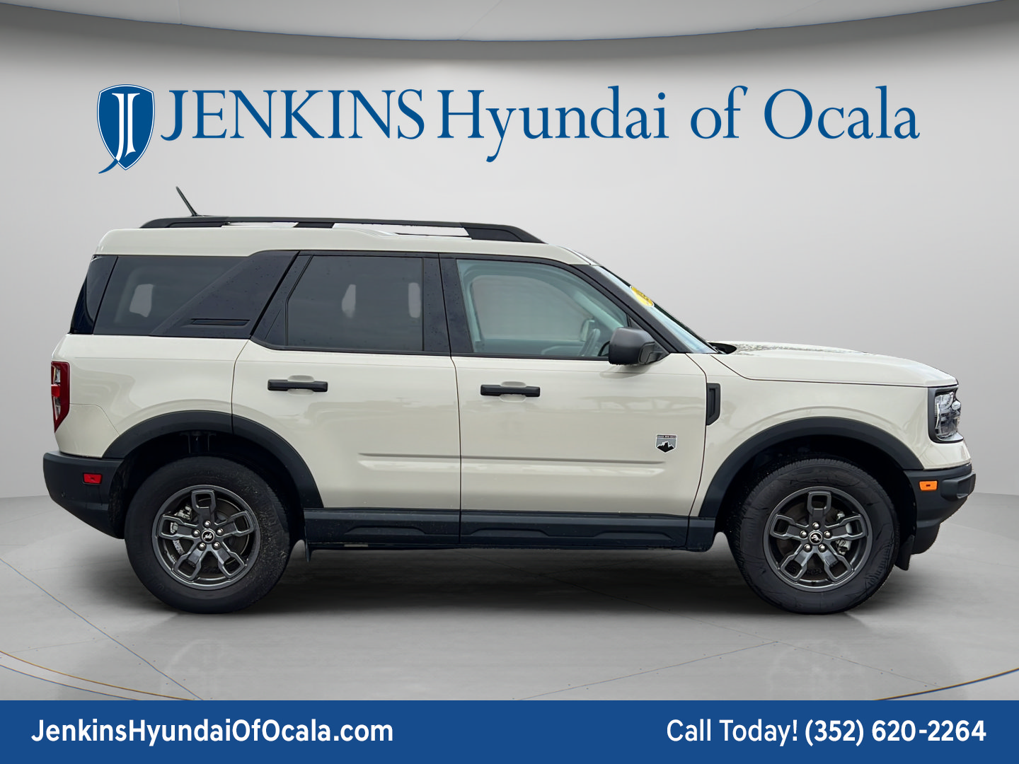 Used 2024 Ford Bronco Sport Big Bend w/ Convenience Package AWD/4WD image 2