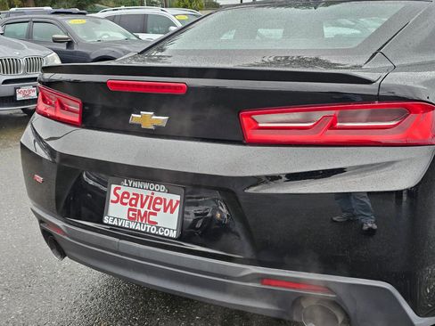 Used 2017 Chevrolet Camaro LT w/ RS Package image 13