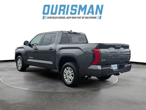 Used 2022 Toyota Tundra SR5 AWD/4WD image 4