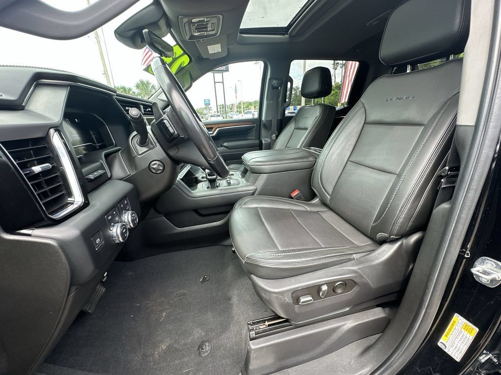 Used 2023 GMC Sierra 1500 Denali w/ Denali Reserve Package AWD/4WD image 20