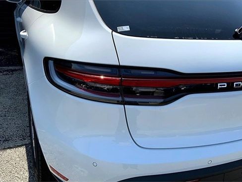 New 2025 Porsche Macan image 19