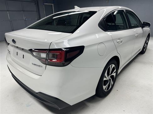 Used 2023 Subaru Legacy Premium AWD/4WD image 7