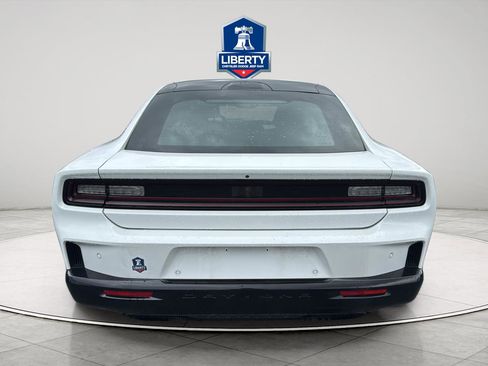 New 2025 Dodge Charger Daytona R/T w/ Sun & Sound Package AWD/4WD image 9