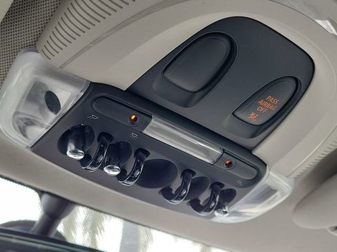 Used 2017 MINI Cooper 4-Door Hardtop FWD image 30