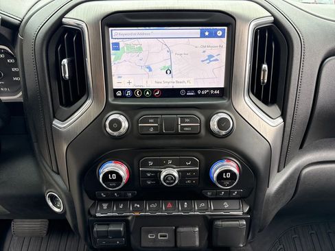 Used 2020 GMC Sierra 2500 Denali w/ Denali Ultimate Package image 26