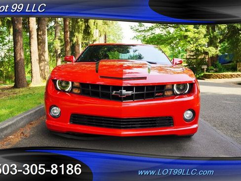 Used 2011 Chevrolet Camaro SS w/ RS Package RWD image 6