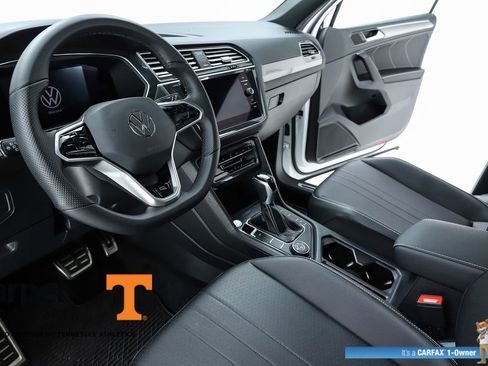 Used 2023 Volkswagen Tiguan SE R-Line AWD/4WD image 19