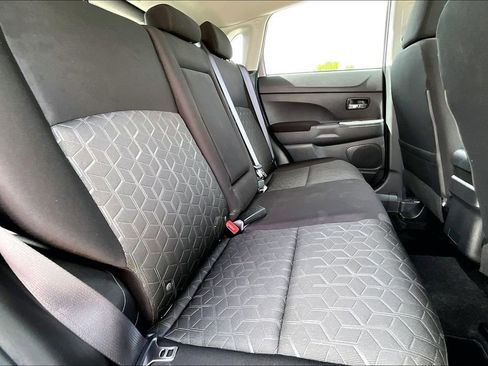 Used 2025 Mitsubishi Outlander Sport ES AWD/4WD image 25