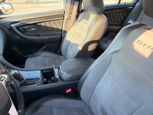 Used 2015 Ford Taurus SHO w/ Equipment Group 401A AWD/4WD image 15