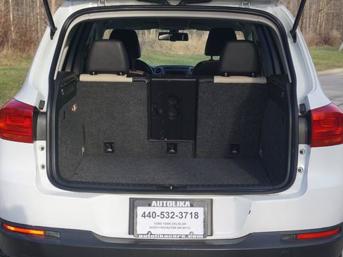 Used 2016 Volkswagen Tiguan S FWD image 24