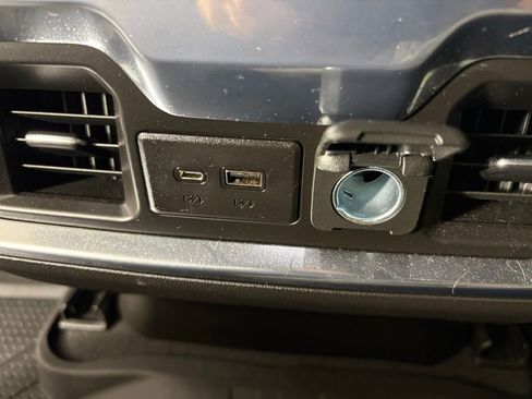 Used 2022 Chevrolet Silverado 1500 High Country AWD/4WD image 44
