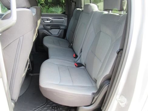 Certified 2023 RAM 1500 Big Horn AWD/4WD image 34