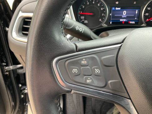 Used 2019 Chevrolet Equinox LT FWD image 8