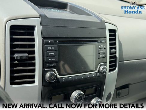 Used 2018 Nissan Frontier SV w/ Value Truck Package RWD image 11