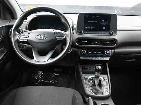 Certified 2022 Hyundai Kona SEL w/ Convenience Package FWD image 20