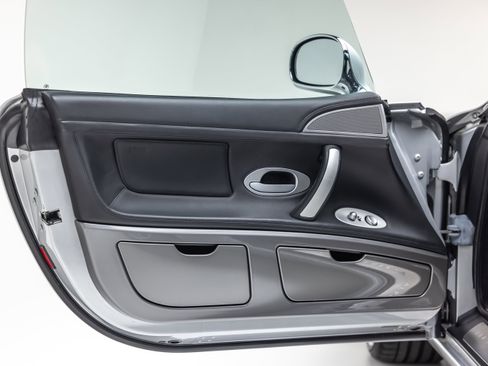 Used 2003 BMW Z8 image 53