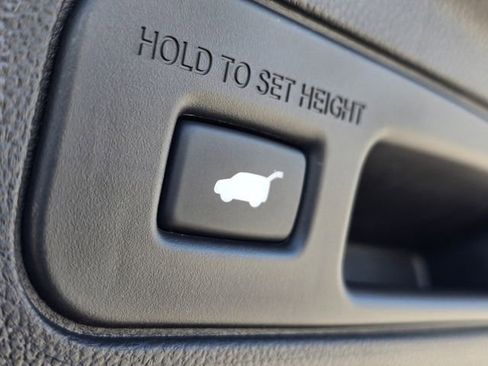 Used 2025 Acura MDX w/ Technology Package image 11