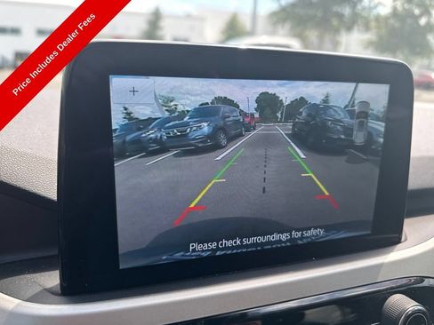Used 2021 Ford Escape SEL FWD image 9