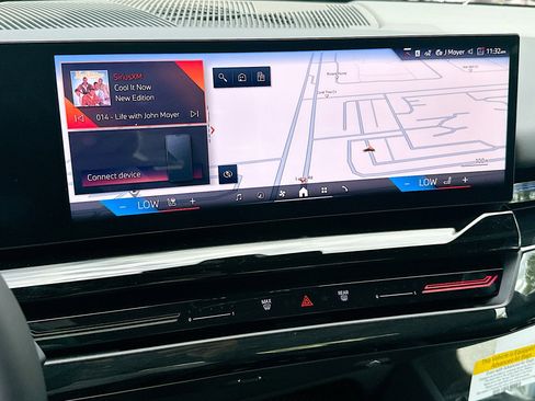 New 2026 BMW 530i w/ Convenience Package image 10