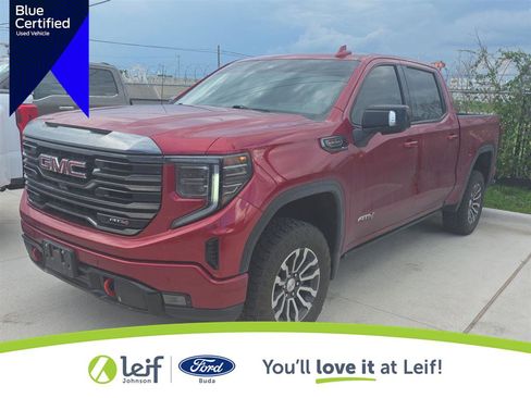 Used 2023 GMC Sierra 1500 AT4 w/ Technology Package AWD/4WD image 1